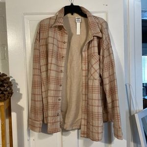Victoria’s Secret Pink Brown Tan Oversized Plaid Flannel Top Shirt Size Large